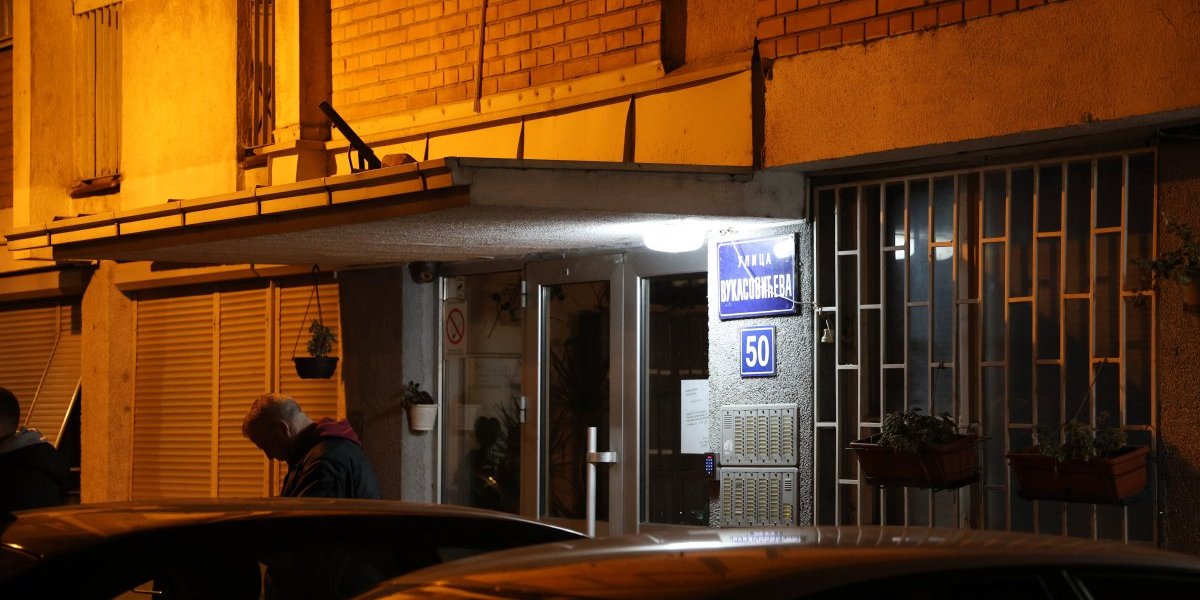 Upucan mladić na Kanarevom brdu