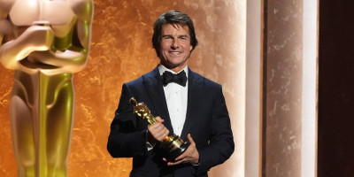 Tom Kruz dobio je počasnog Oskara tokom svečane ceremonije Governors Awards održane 16. novembra.