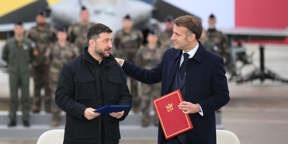 Šta ovo Makron šalje Zelenskom?! Rusija u velikom problemu, Kijev hoće da jednim potezom preokrene rat