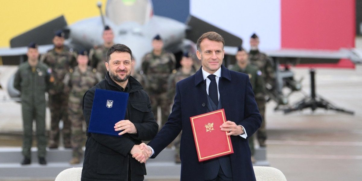 Šok u Francuskoj! Šta su ovo potpisali Makron i Zelenski?! Brutalna poruka Rusiji