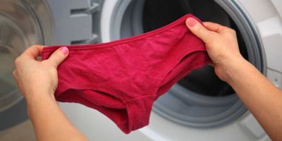 Svi znamo da je važno svakodnevno menjati donje rublje, ali možda nismo ni svesni da čak i kad ga peremo, možda ne uklanjamo sve bakterije.