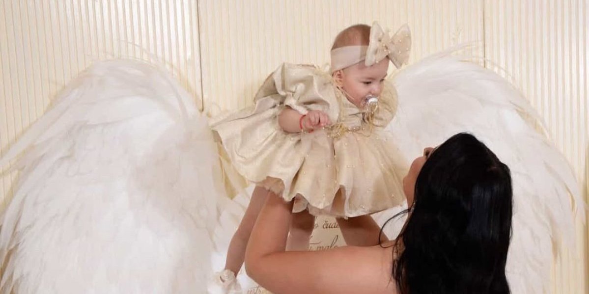 Morala sam da odlučim šta ću sa bebom: Ovo je priča o maloj Kruni i njenoj mami Jeleni (FOTO)