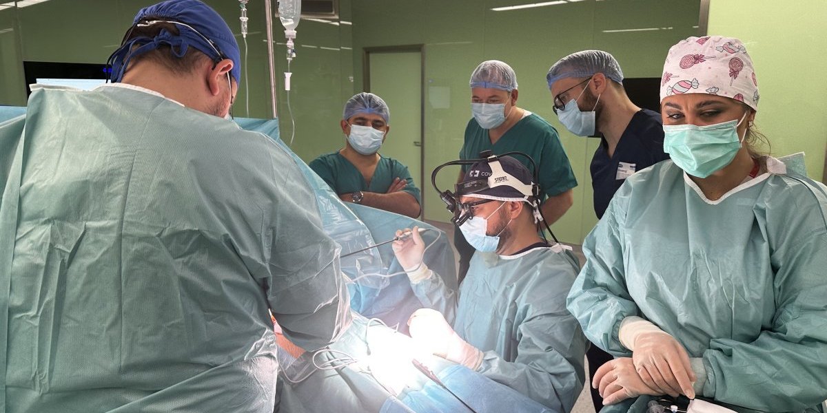 Revolucija u srpskoj kardiohirurgiji: Postali smo regionalni centar za usavršavanje - Evropa dolazi da uči od naših lekara (FOTO)