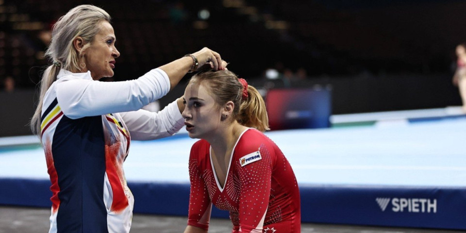 Gimnastičarka zlostavljala ćerku, isplivao strašan snimak... Mama, ne mogu više, boli me...