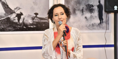 Srpska glumica Ivana Žigon objavila je na TikToku emotivan video iz crkve koji je vrlo brzo postao viralan.