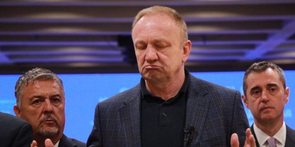 Nismo isti! Brnabić razobličila Đilasa: Poklonili ste sve što ste mogli