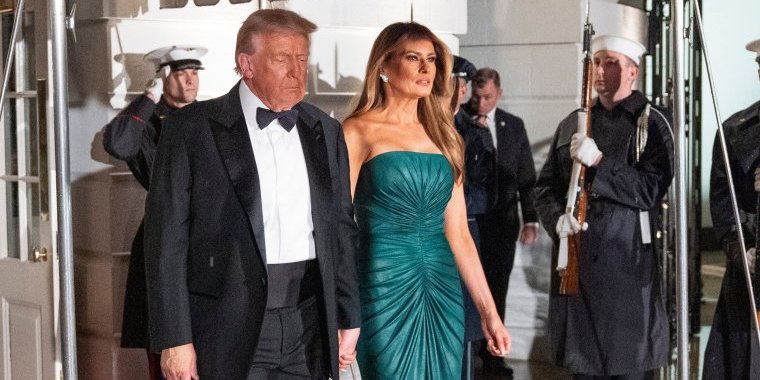 Melanija Tramp izazvala haos: Izgrmela u uskoj haljini - saudijski princ gleda u nju kao hipnotisan (FOTO)