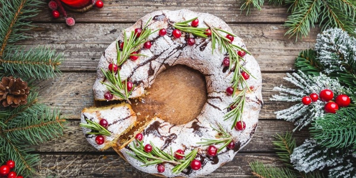 Venac-kolač koji izgleda kao ukras, a topi se u ustima - najlepši praznični desert