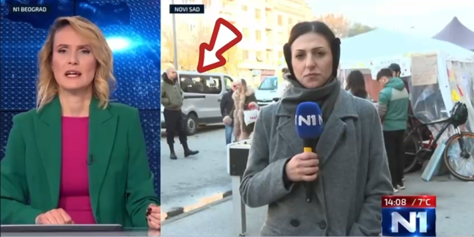 (VIDEO) Nacisti uz blokadere: Skinhedsi pružaju podršku Jaćimoviću