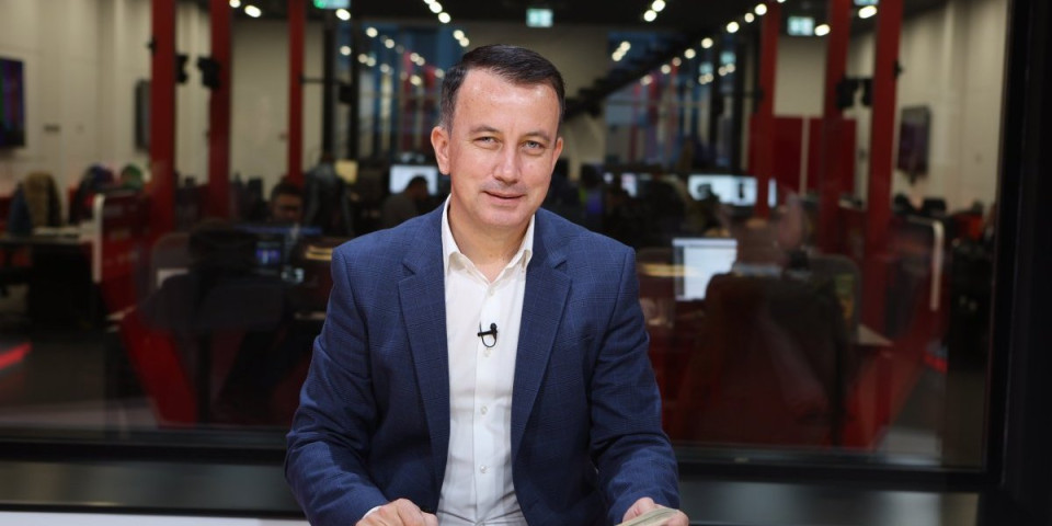 Srbija miriše na ruzmarin, miriše na pobedu! Kako je pesma postala moćan simbol  sloge pod vođstvom Aleksandra Vučića