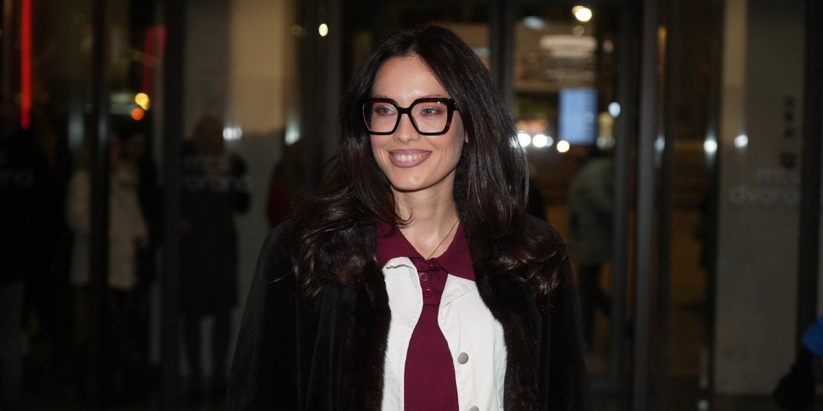 Mirka Vasiljević kuva s nakitom od 16.000 evra: Ovo je omiljeno jelo porodice Savić