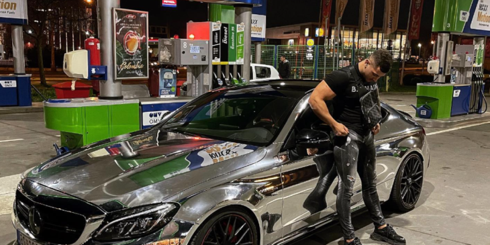 Ćaletov sin pre afere s Majom Marinković šetao prelepu misicu: Posvetio joj tetovažu