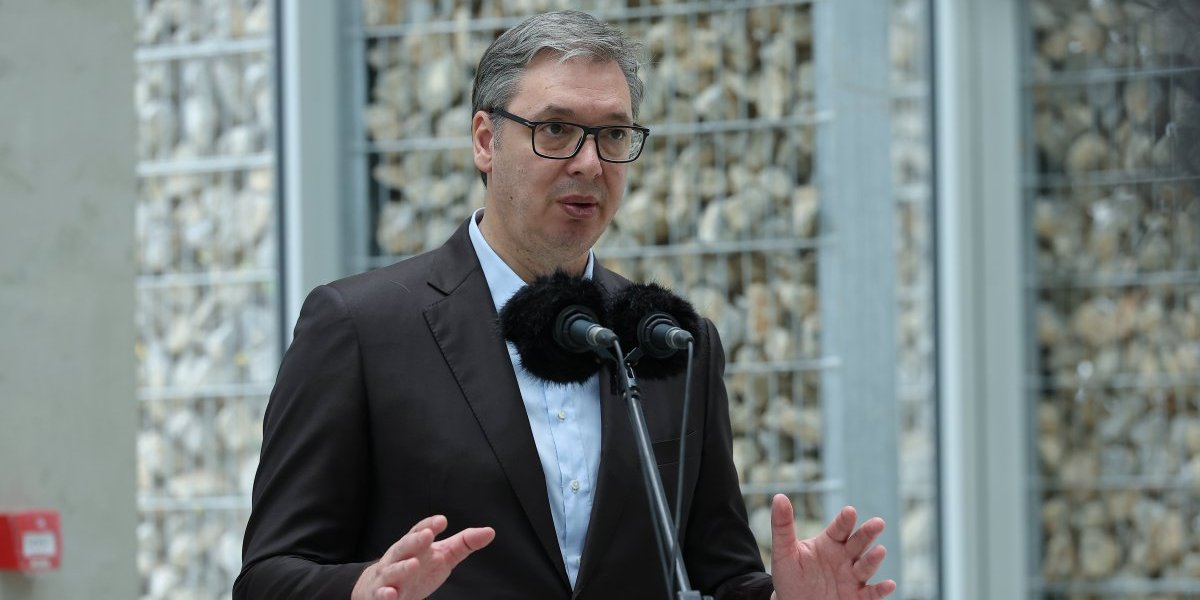 Predsednik Vučić otkrio udarne informacije: 3 kompanije su u pregovorima za NIS!