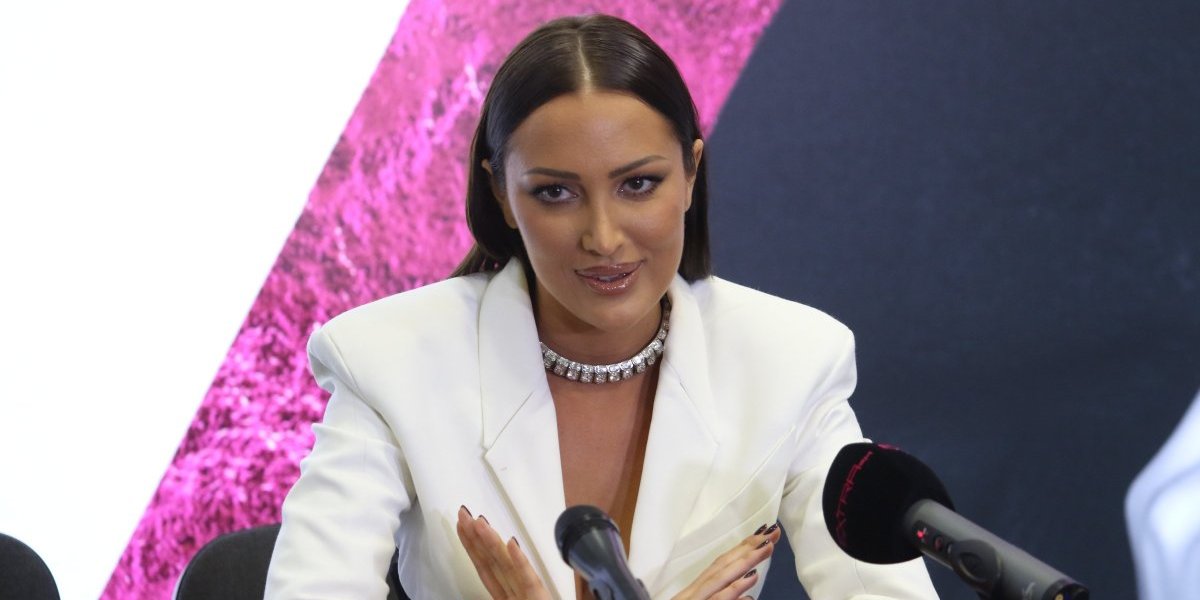 Rasulo: Aleksandra Prijović na sniženju, pevačica ne može da proda koncert
