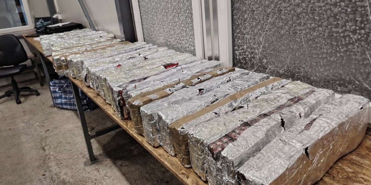 Zaplena tableta na prelazu Šid