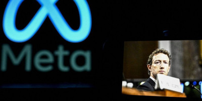 Kompanija "Meta Platforms" pod vođstvom Marka Zakerberga veruje da pametni telefoni polako gube primat i da će ih uskoro zameniti pamete naočare.