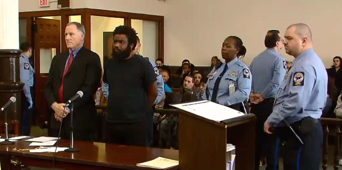 Kanibal pušten na slobodu uz šokantno obrazloženje! Iskasapio čoveka i pojeo deo mozga i oko (VIDEO)