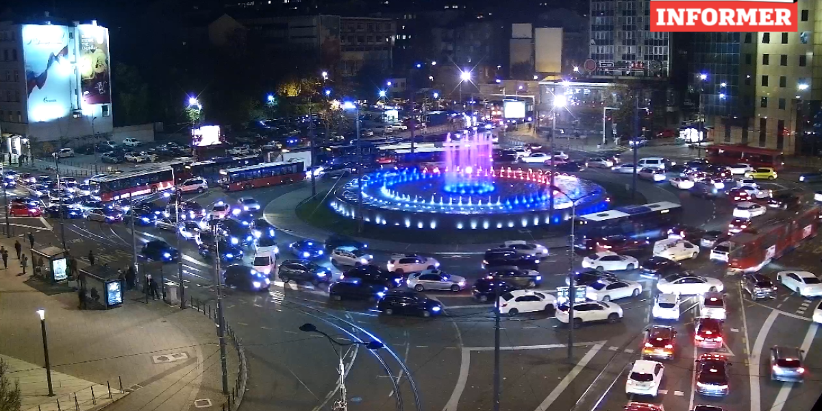 Beograd stoji:  Potpuni haos na ulicama (FOTO)