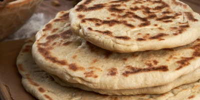 Domaće lepinje sa jogurtom gotove su za svega 15 minuta i mogu biti odličan doručak, lagana večera ili ukusna užina tokom dana.