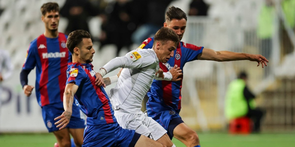 Operisan fudbaler Partizana - Nove informacije iz Humske (FOTO)