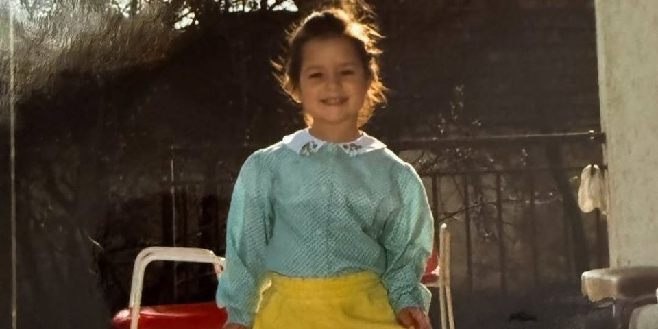 (FOTO) Da li znate ko je devojčica na slici? Jedna je od naših najuspešnijih sportistkinja