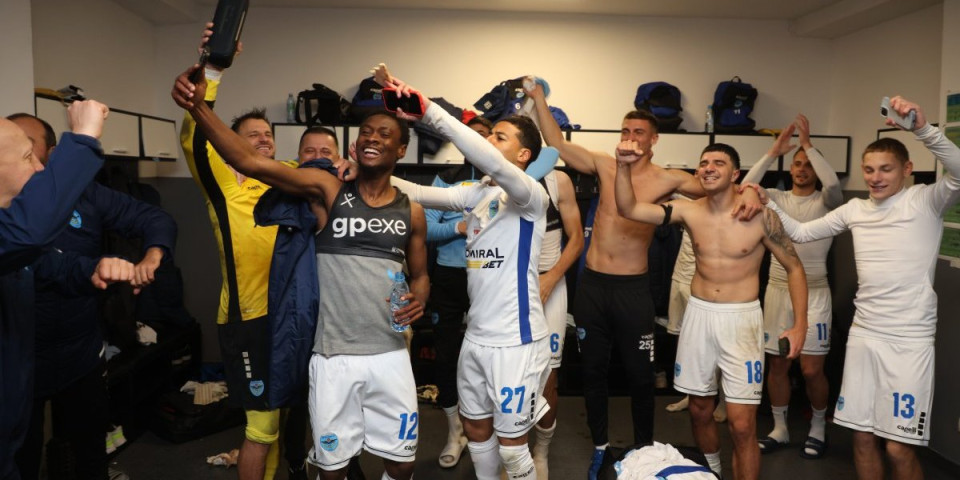 Pančevci slave u Humskoj: Igrači Želje u ekstazi nakon rušenja Partizana (FOTO/VIDEO)