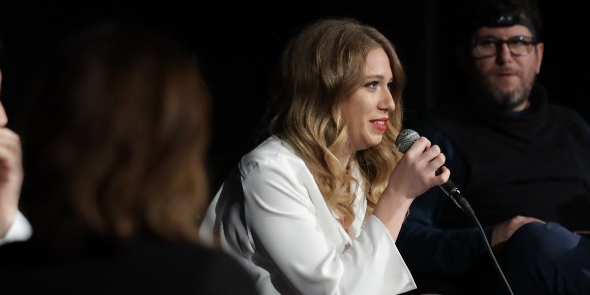 Oni vode psihološke operacije nad ovim narodom! Filozofkinja rasturila blokadere u par minuta (VIDEO)