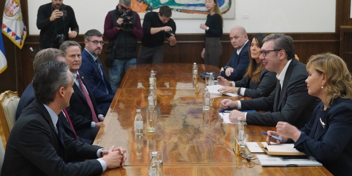 Vučić o pitanju NIS-a: Evo šta je predsednik Srbije rekao američkim zvaničnicima (FOTO)