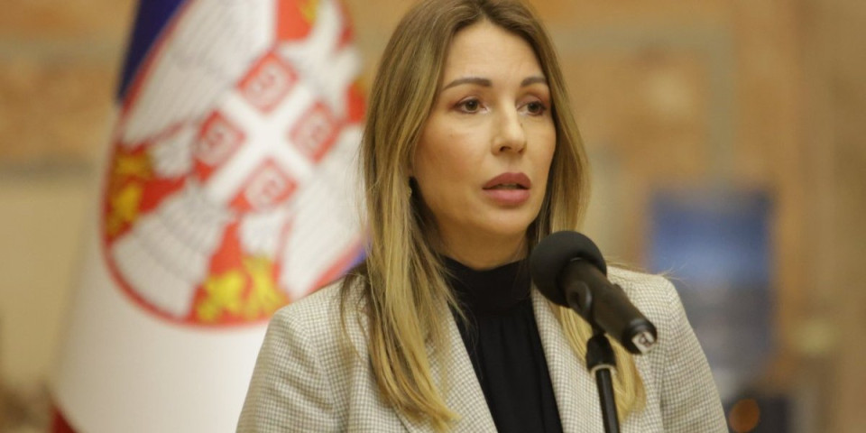 Đedović: I ''Petrohemija" ide MOL-u, kupujemo 5 odsto akcija NIS-a od Mađara