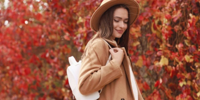 Sezona jesen-zima 2025/2026 donosi rančeve koji nisu samo praktični, već i pravi modni pečat.