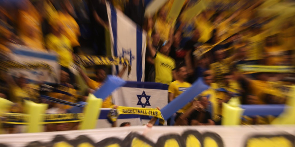 Haos u Izraelu: Navijači napali predsednika na tribinama, pokušali da ga linčuju (FOTO)