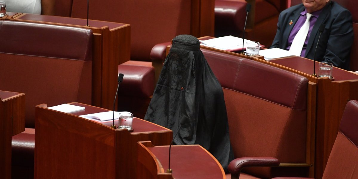 Skandal tresao Australiju: Senatorka napala muslimane pred kamerama (FOTO/VIDEO)