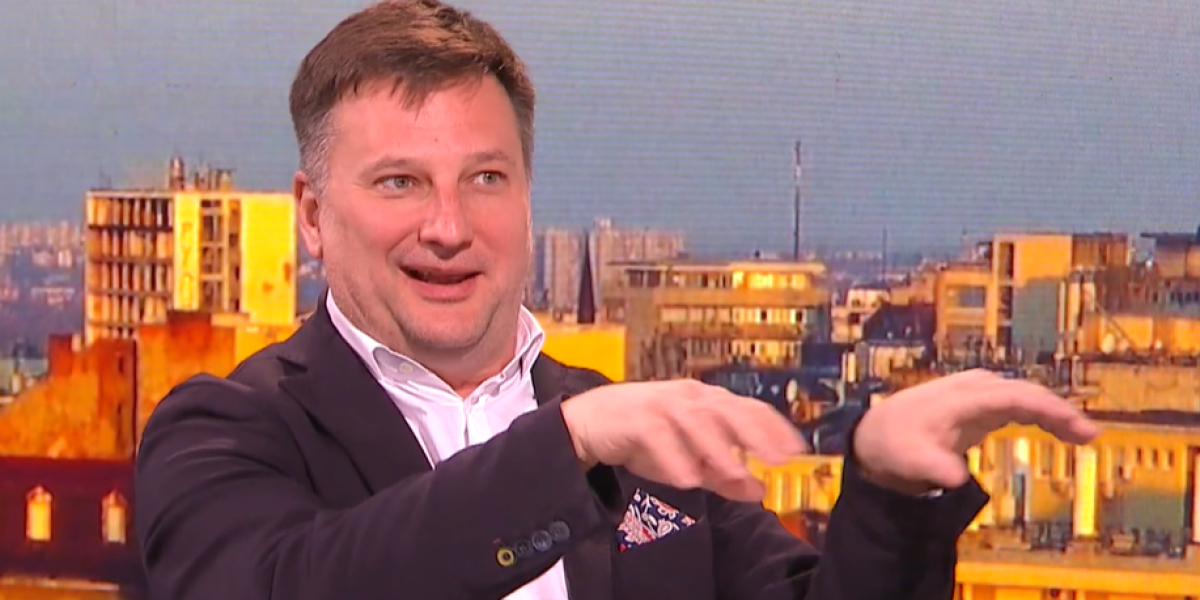 Maskirani teroristi, koji su napadali prostorije SNS deo blokaderskog pokreta: Đilasov potrčko na Iks priznao sramnu akciju