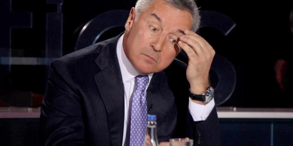 Sad je sve jasno, pale su maske: Dok viču "Vučić je kriv", Milojko i Evropa sad milionima pune džepove porodici Mila Đukanovića