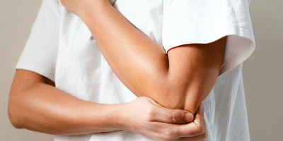 Jedan jednostavan trik otkriva da li imate povišenu temperaturu bez korišćenja toplomera.