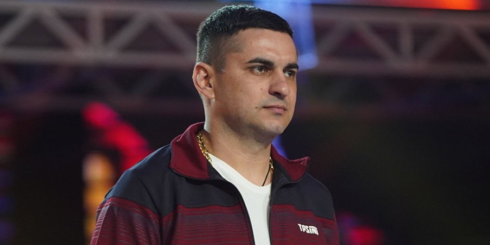 Muk u Eliti: Otkriven tajni plan - Bebica znao za Teodorin prljav veš, a zbog ovoga ćutao