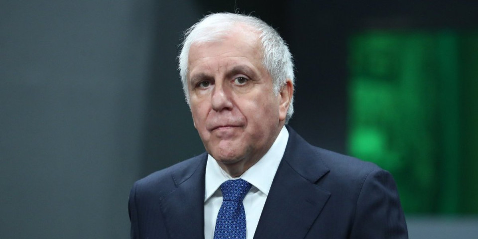 Željko umalo rekao šta je problem s Partizanom? Čudna scena na konferenciji za medije