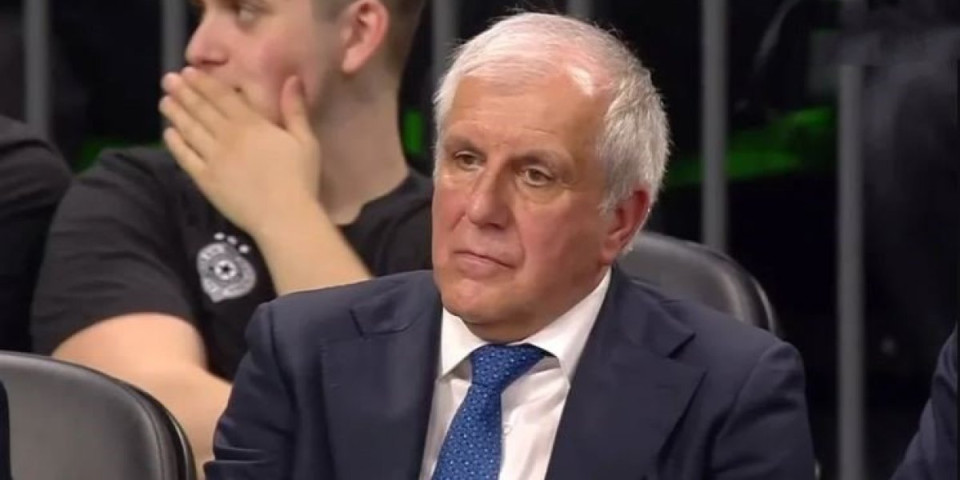 Izraz lica Željka Obradovića najbolje oslikava bespomoćnost Partizana u Atini (FOTO)