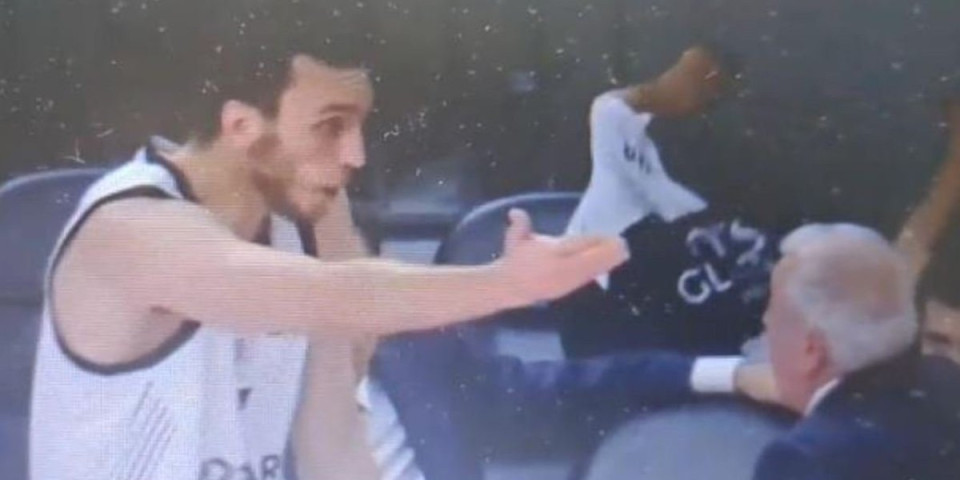 (VIDEO) Žestok sukob između Pokuševskog i Obradovića u Atini: Ovo mnogi nisu primetili u TV prenosu