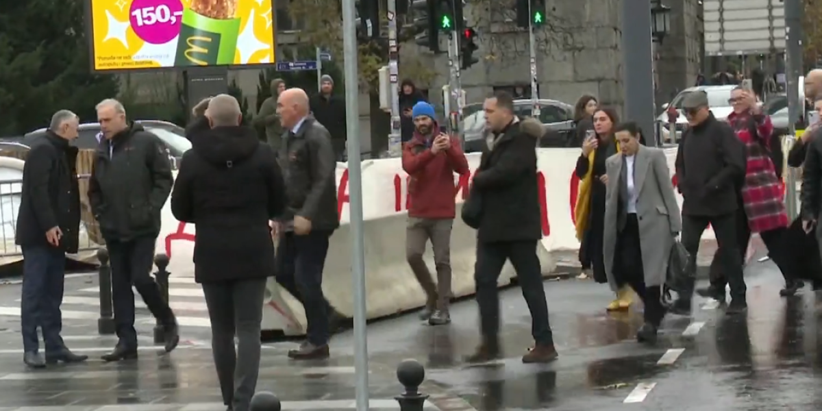 Liga bez briga: Blokaderi i opozicija pukli, a i dalje proglašavaju "pobedu" (FOTO)