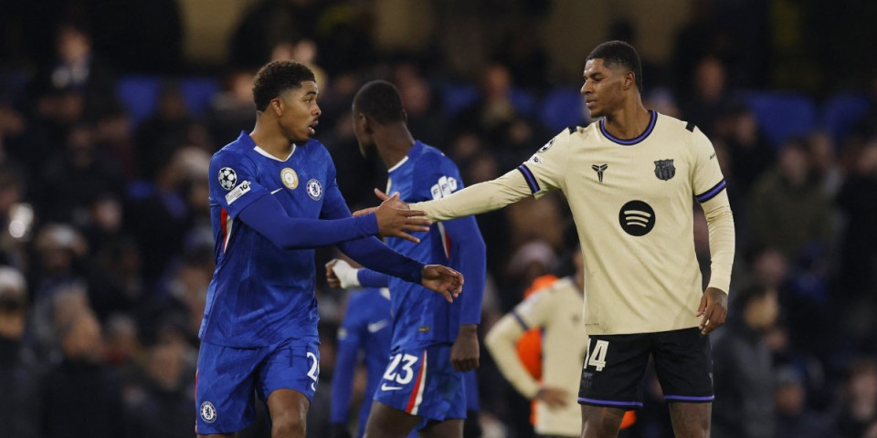 Čuveni Englez se smeje fudbalerima Barselone: 4 budale samo stoje...