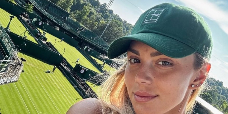 Muškarci uzdišu za seksi Rumunkom: Ova lepotica je nova teniska booomba (FOTO)