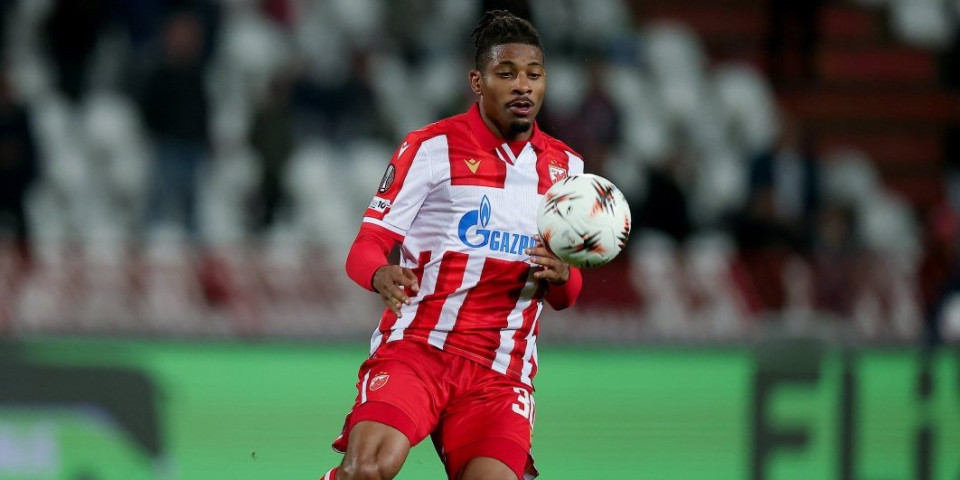 Šokantne tvrdnje Rumuna: Zvezdin Učena nije prošao probu u drugoligašu - Ima uvećano srce?