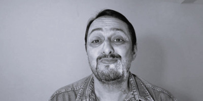 Glumac i dubler Toni Germano poginuo je nakon pada sa krova svoje kuće u Sao Paolu u Brazilu.