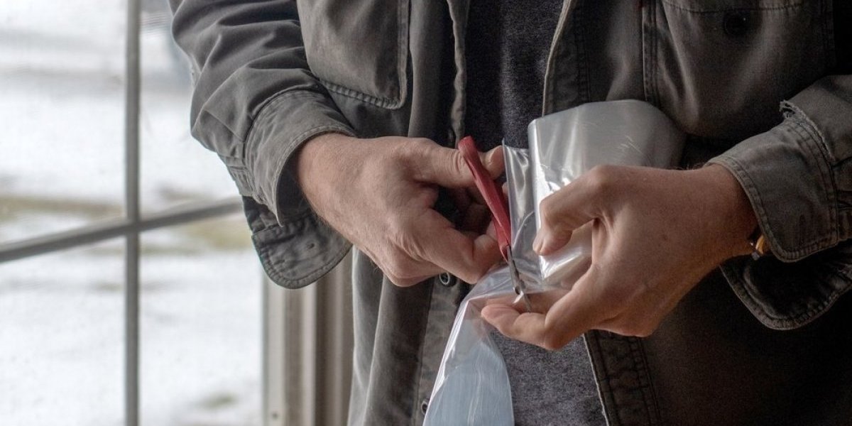 Zaštitite dom od promaje: Jeftin trik koji čuva toplotu, sve što vam treba su 2 stvari