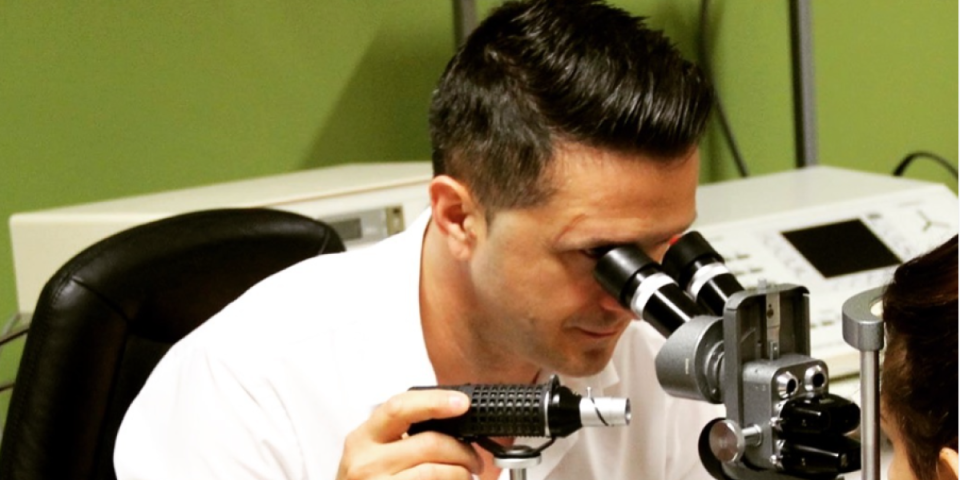 Sad je doktor - Pevač otvorio lekarsku ordinaciju: Snimio veliki hit, pa batalio pevanje