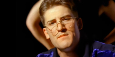 Muzičar Darin O'Brajen, poznatiji kao Snou, postao je svetska senzacija preko noći a pesmu koja ga je vinula na vrh top-lista napisao je u zatvorskoj ćeliji.