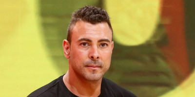 Beogradska policija uhapsila je kaskadera Uroša Ćertića koji je danas pretukao i  najverovatnije mačetom posekao muškarca u centru Beograda.