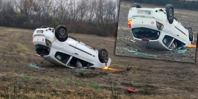 U mestu Beljevac na putnom pravcu Topola - Mladenovac došlo je do saobraćajne nezgode kada je iz za sada ne utvrđenih razloga automobil kragujevačkih registarskih oznaka završio na krovu usred njive pored puta.