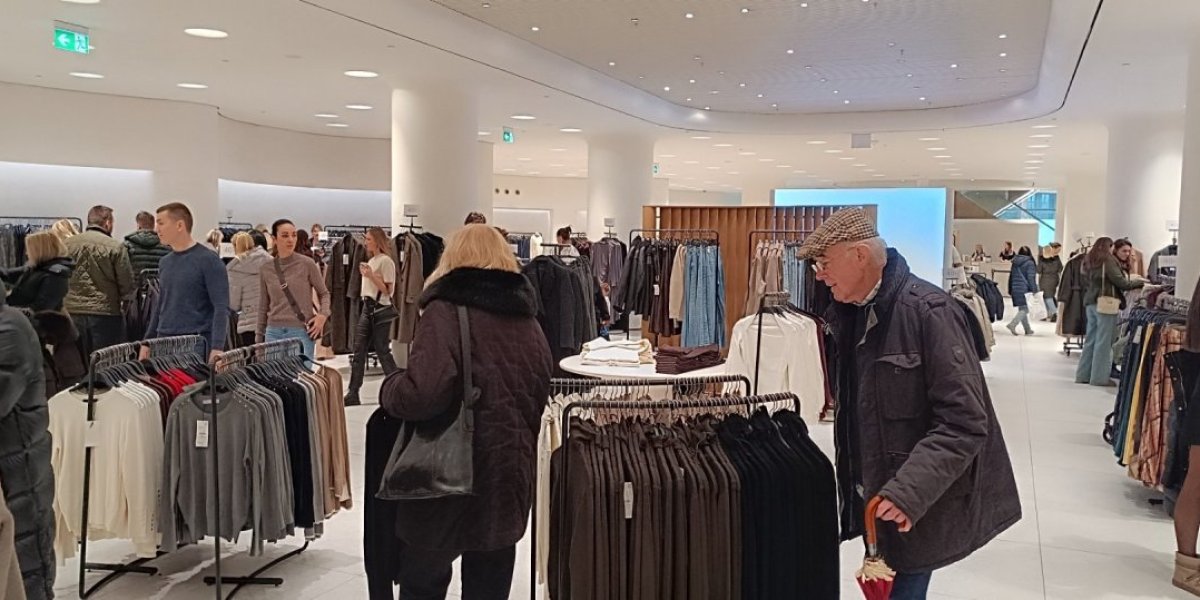 Kupci požurili "na Crni petak"